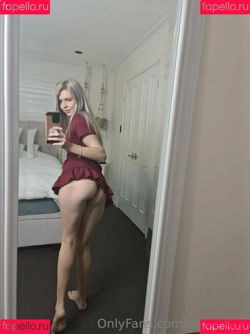 abbie.lee.x / abbieleex Onlyfans Photo Gallery 