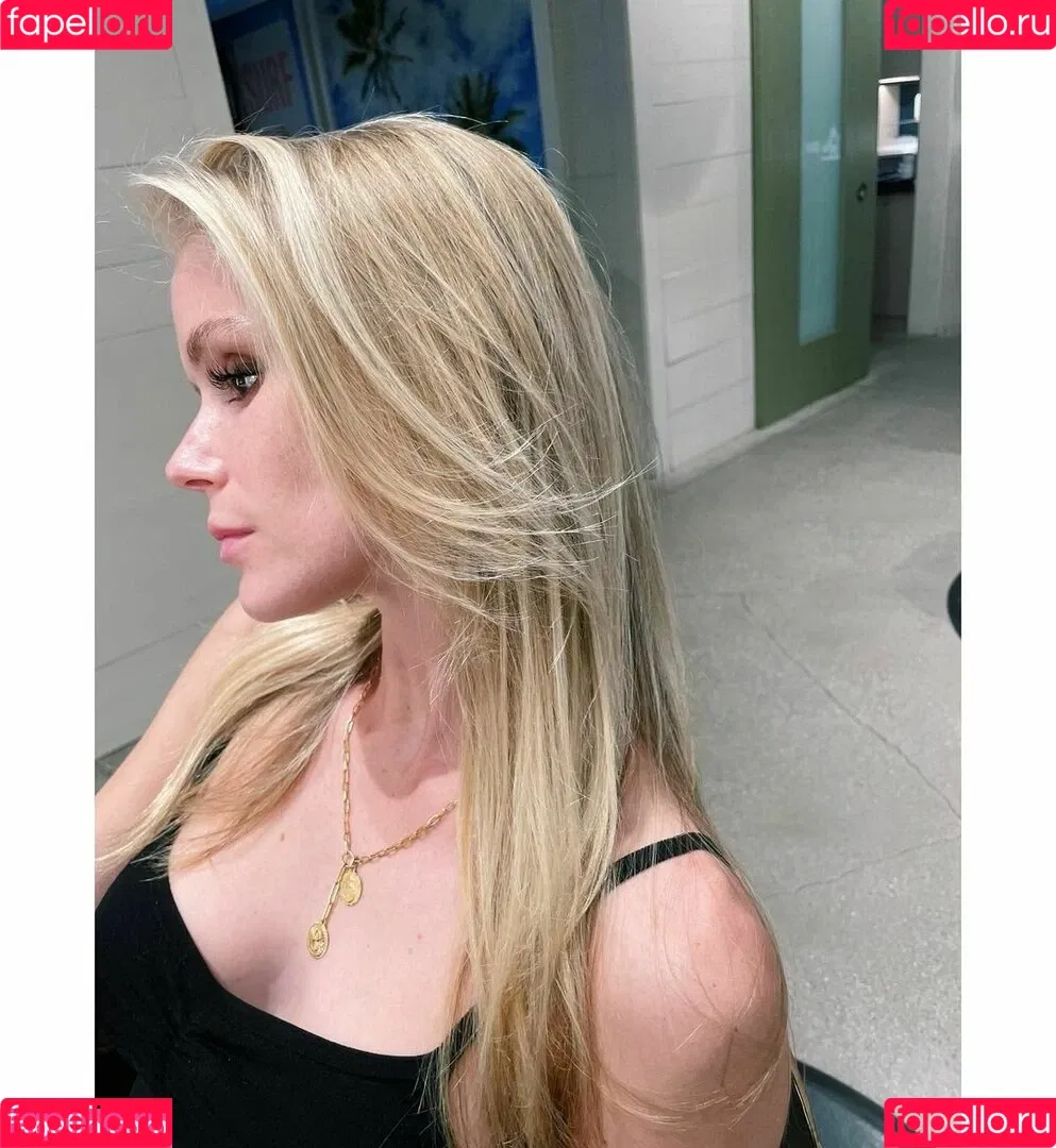 Erin Moriarty / erinelairmoriarty Onlyfans Photo Gallery 