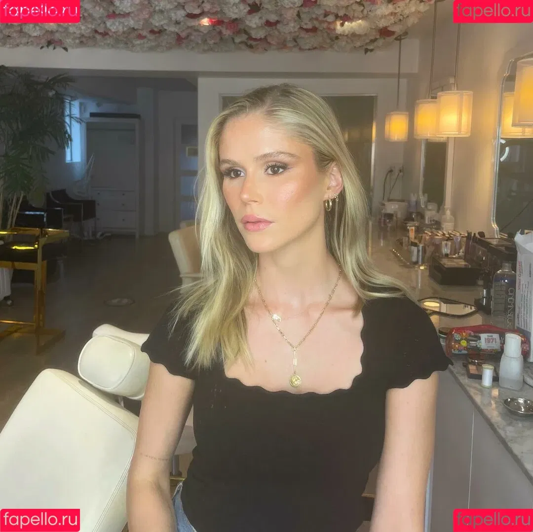 Erin Moriarty / erinelairmoriarty Onlyfans Photo Gallery 