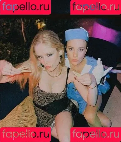 Erin Moriarty / erinelairmoriarty Onlyfans Photo Gallery 