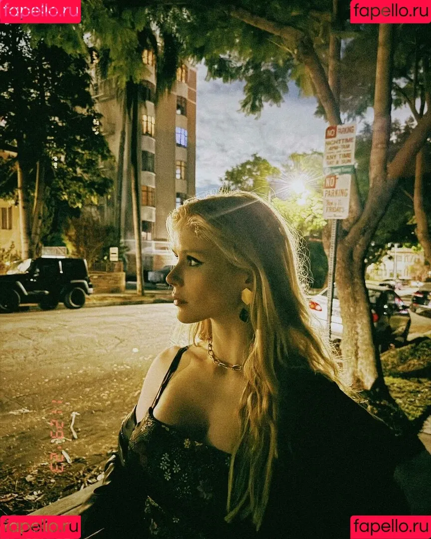 Erin Moriarty / erinelairmoriarty Onlyfans Photo Gallery 