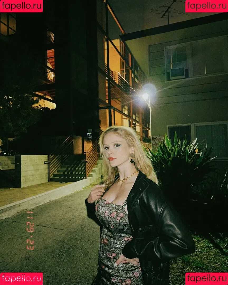 Erin Moriarty / erinelairmoriarty Onlyfans Photo Gallery 