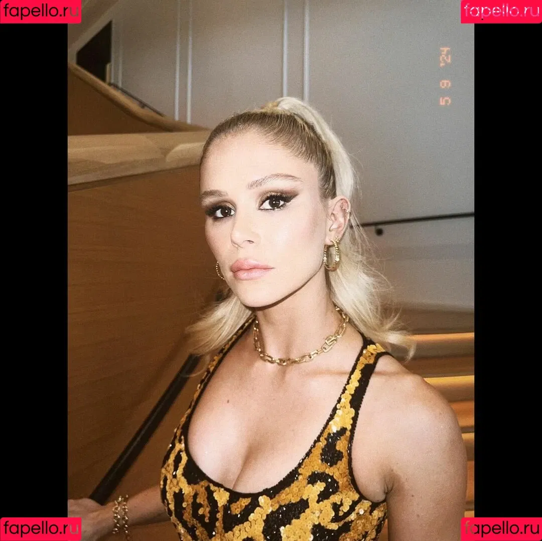 Erin Moriarty / erinelairmoriarty Onlyfans Photo Gallery 