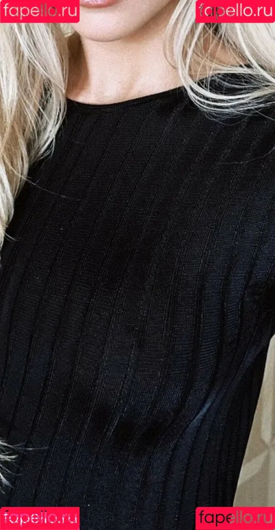 Erin Moriarty / erinelairmoriarty Onlyfans Photo Gallery 