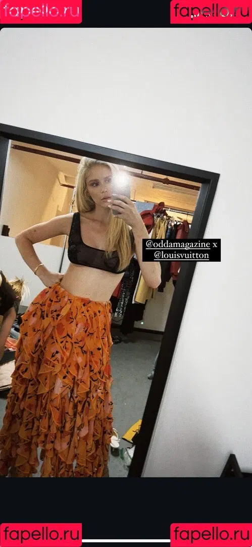 Erin Moriarty / erinelairmoriarty Onlyfans Photo Gallery 