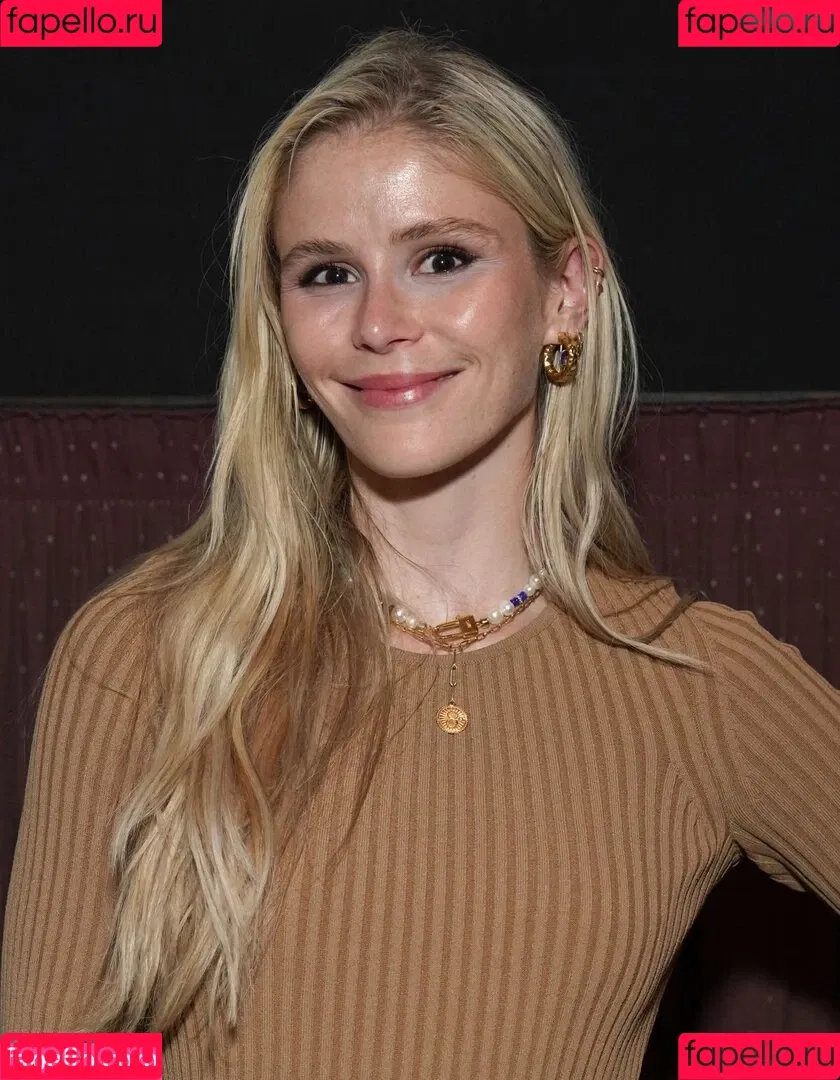 Erin Moriarty / erinelairmoriarty Onlyfans Photo Gallery 