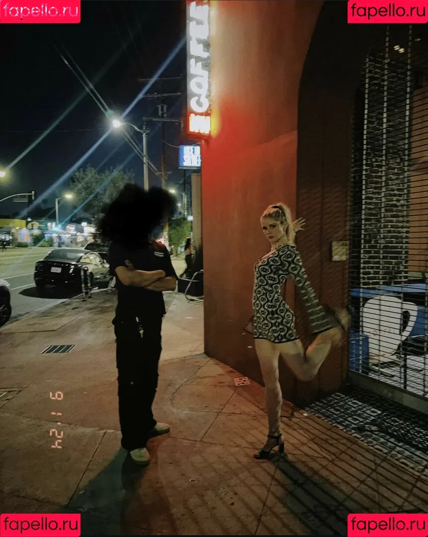 Erin Moriarty / erinelairmoriarty Onlyfans Photo Gallery 