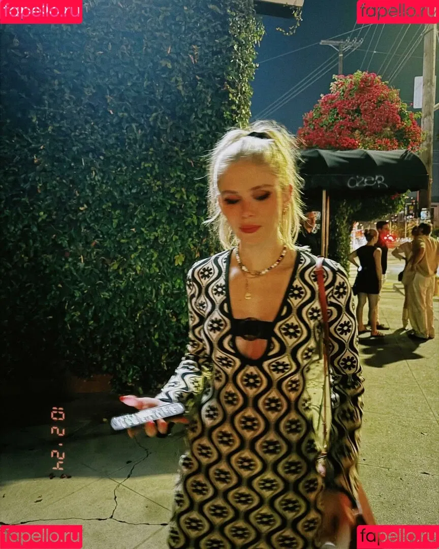 Erin Moriarty / erinelairmoriarty Onlyfans Photo Gallery 