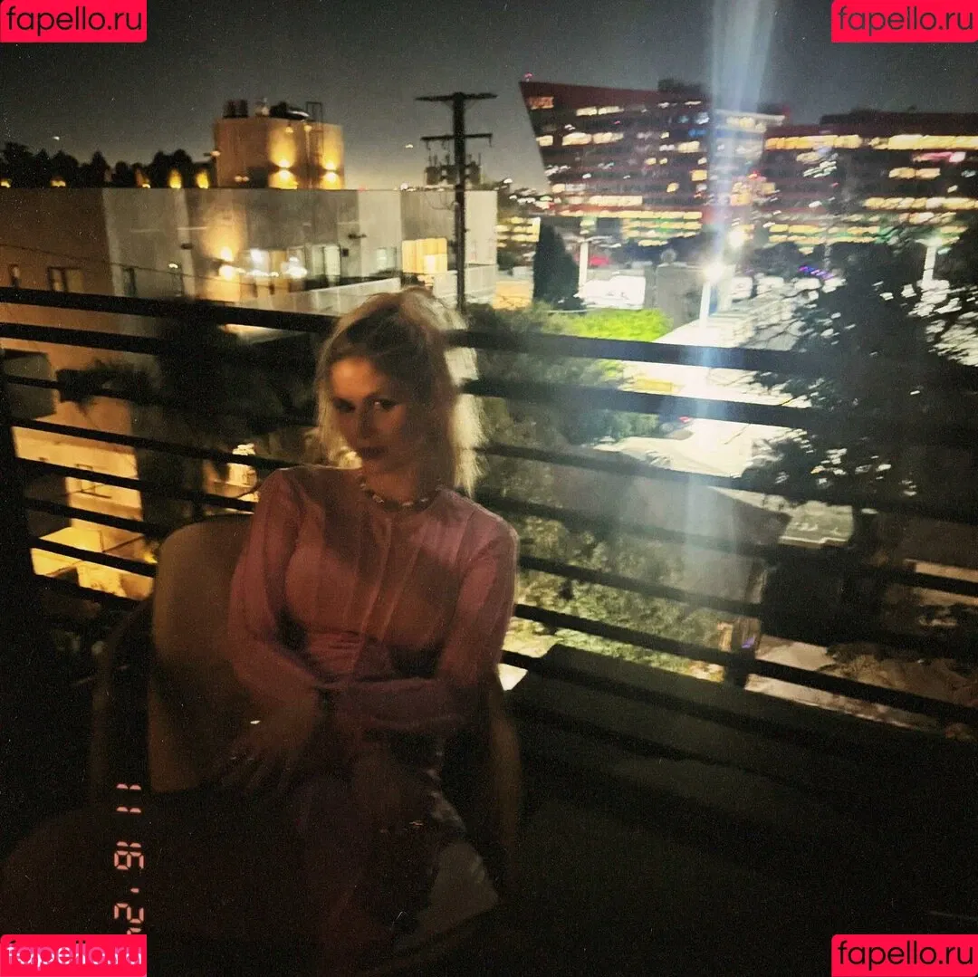 Erin Moriarty / erinelairmoriarty Onlyfans Photo Gallery 