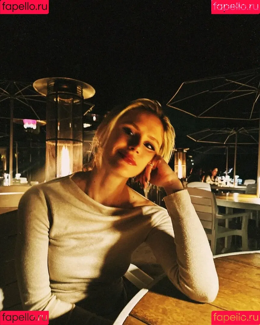 Erin Moriarty / erinelairmoriarty Onlyfans Photo Gallery 
