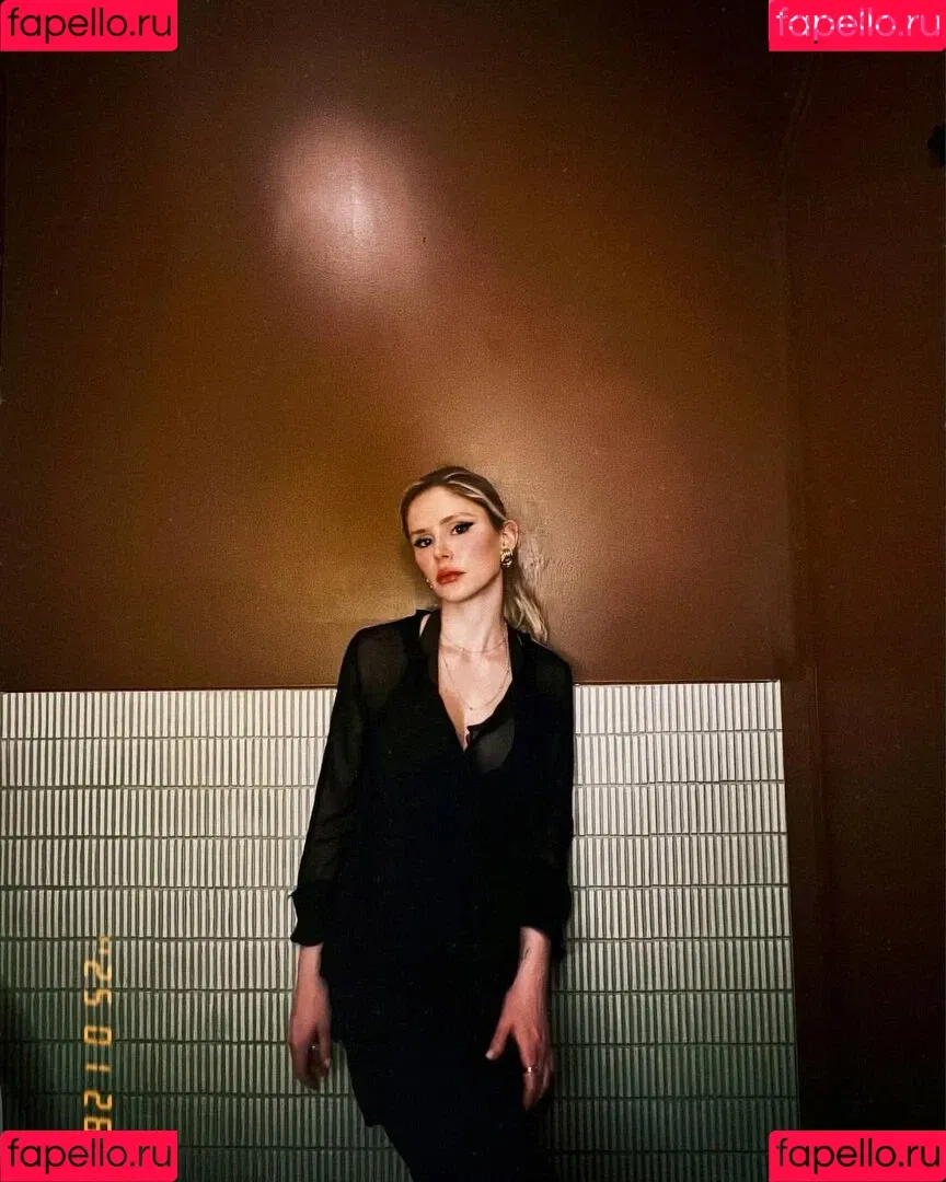 Erin Moriarty / erinelairmoriarty Onlyfans Photo Gallery 