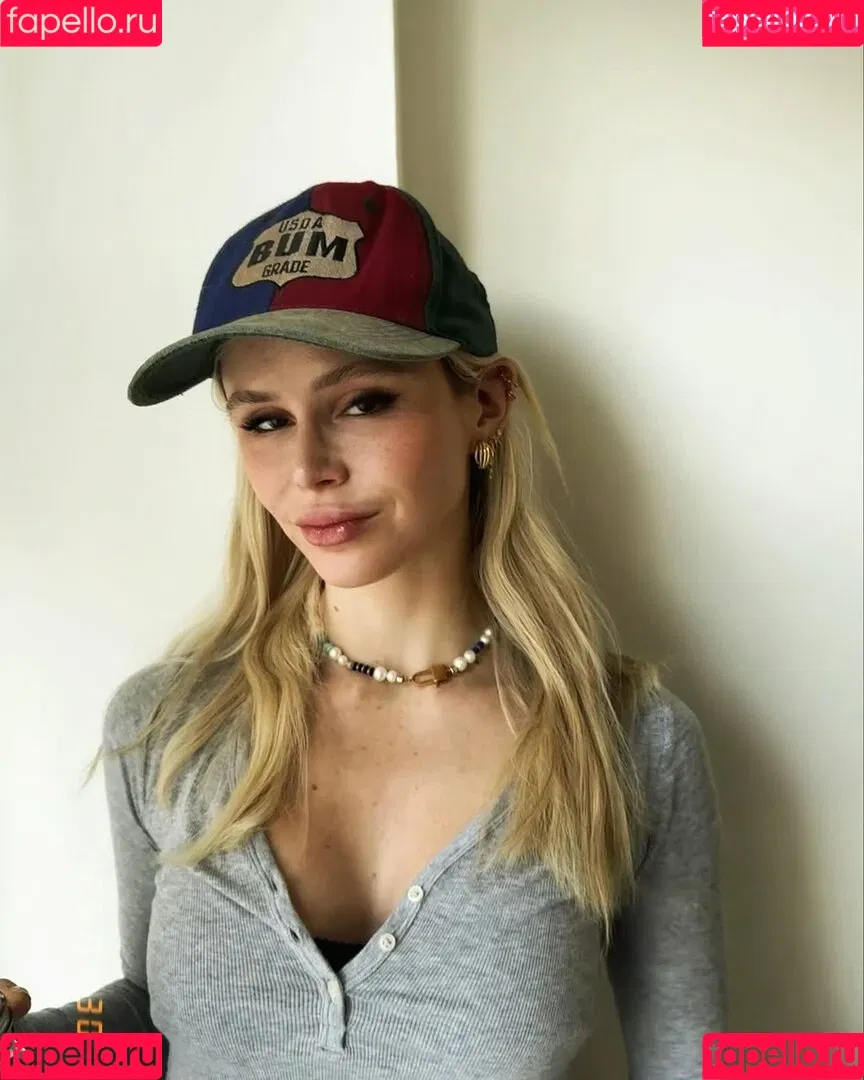 Erin Moriarty / erinelairmoriarty Onlyfans Photo Gallery 