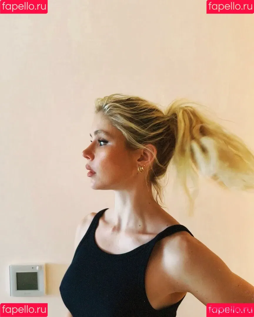 Erin Moriarty / erinelairmoriarty Onlyfans Photo Gallery 