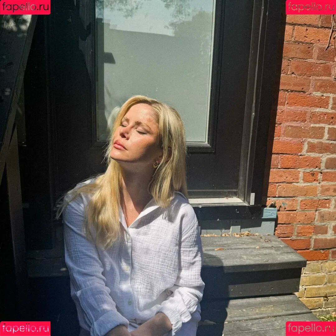 Erin Moriarty / erinelairmoriarty Onlyfans Photo Gallery 