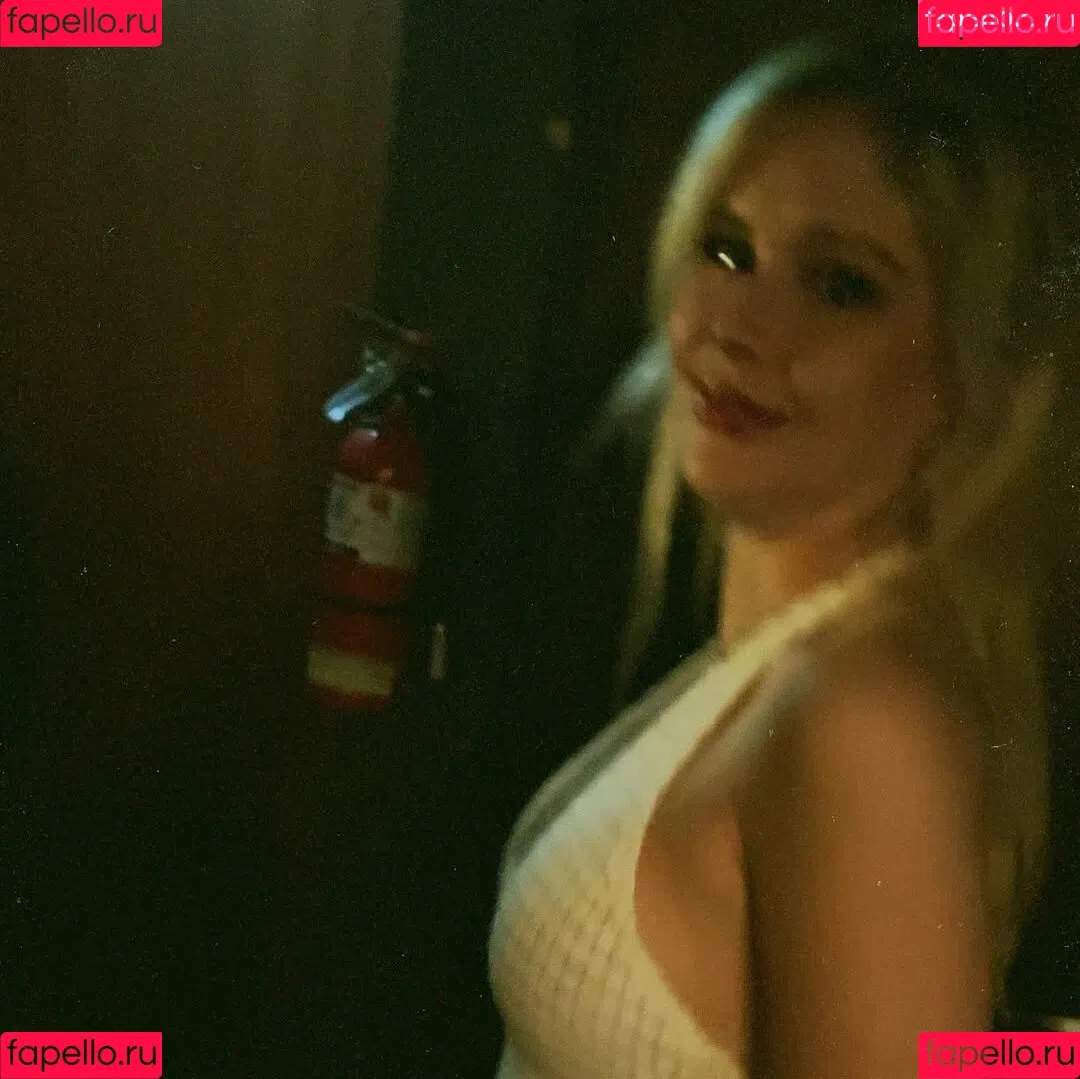 Erin Moriarty / erinelairmoriarty Onlyfans Photo Gallery 