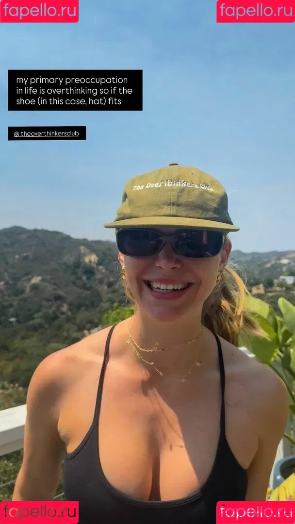 Erin Moriarty / erinelairmoriarty Onlyfans Photo Gallery 