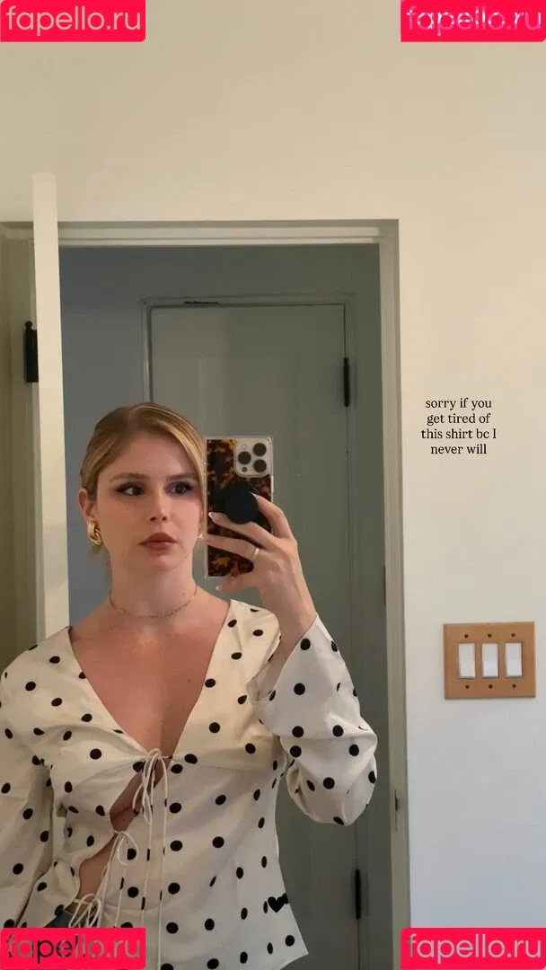 Erin Moriarty / erinelairmoriarty Onlyfans Photo Gallery 