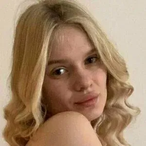 11eva01 / eva.nude11 Onlyfans Photo Gallery 