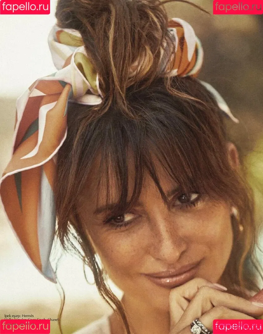 PenelopeCruzOfi / Penélope Cruz / penelopecruzoficial Onlyfans Photo Gallery 