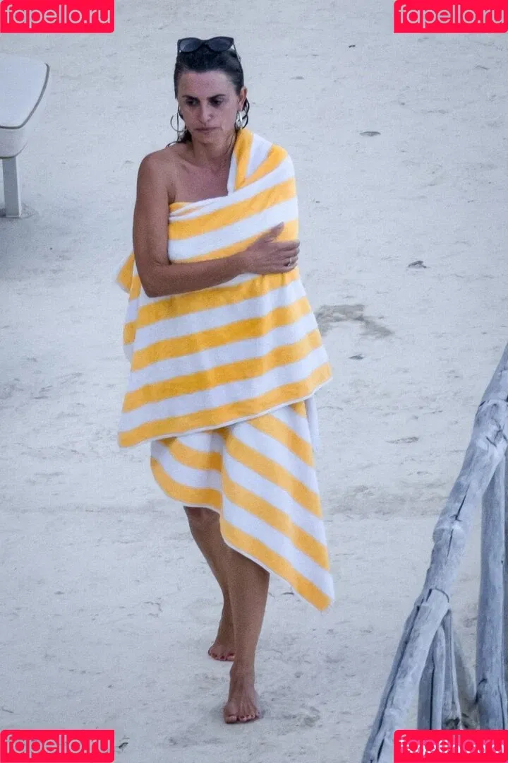 PenelopeCruzOfi / Penélope Cruz / penelopecruzoficial Onlyfans Photo Gallery 