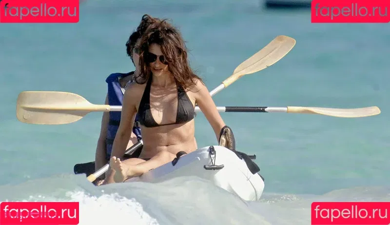 PenelopeCruzOfi / Penélope Cruz / penelopecruzoficial Onlyfans Photo Gallery 
