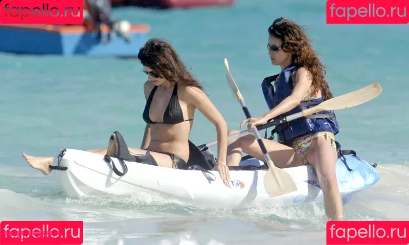 PenelopeCruzOfi / Penélope Cruz / penelopecruzoficial Onlyfans Photo Gallery 