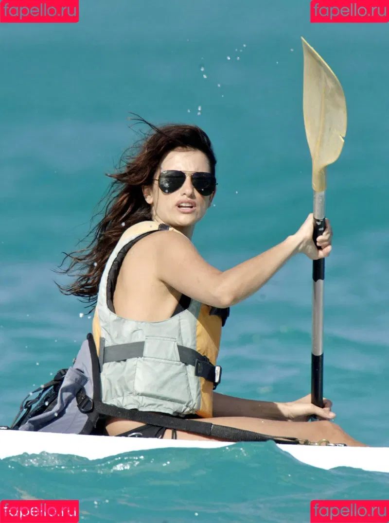 PenelopeCruzOfi / Penélope Cruz / penelopecruzoficial Onlyfans Photo Gallery 