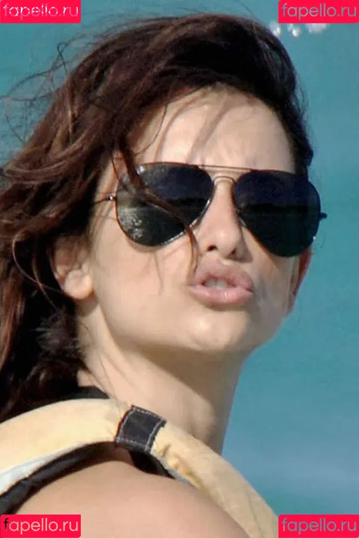 PenelopeCruzOfi / Penélope Cruz / penelopecruzoficial Onlyfans Photo Gallery 