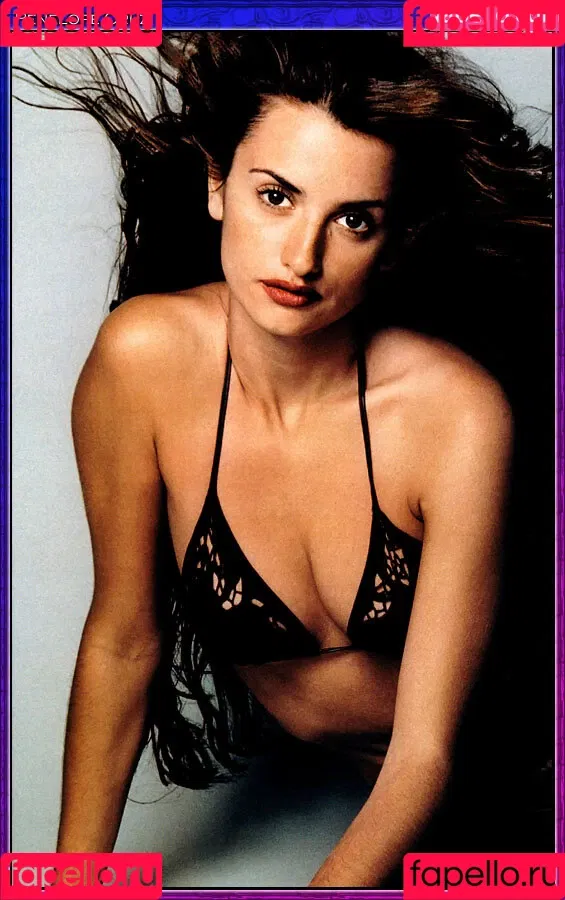 PenelopeCruzOfi / Penélope Cruz / penelopecruzoficial Onlyfans Photo Gallery 