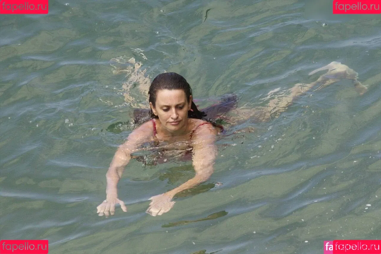 PenelopeCruzOfi / Penélope Cruz / penelopecruzoficial Onlyfans Photo Gallery 
