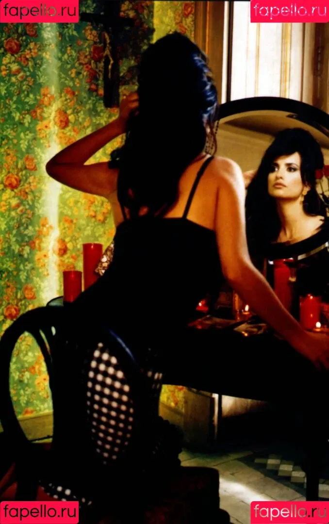 PenelopeCruzOfi / Penélope Cruz / penelopecruzoficial Onlyfans Photo Gallery 