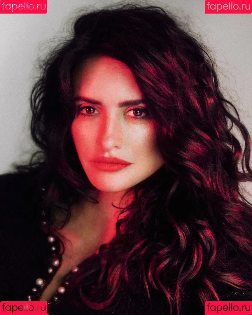 PenelopeCruzOfi / Penélope Cruz / penelopecruzoficial Onlyfans Photo Gallery 