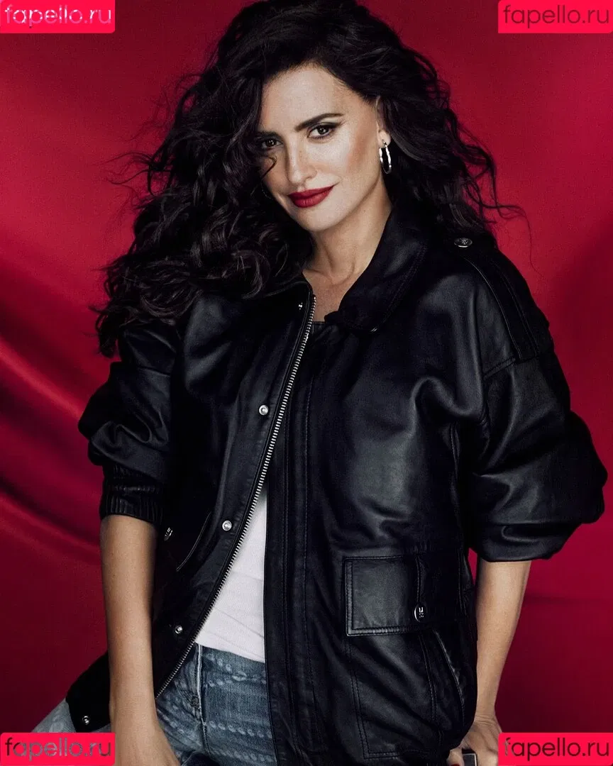 PenelopeCruzOfi / Penélope Cruz / penelopecruzoficial Onlyfans Photo Gallery 