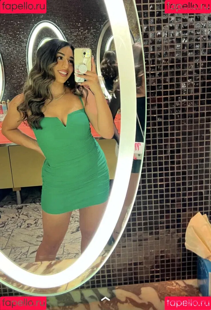 Mary Noura / marynouraa / princessjasmine3 Onlyfans Photo Gallery 
