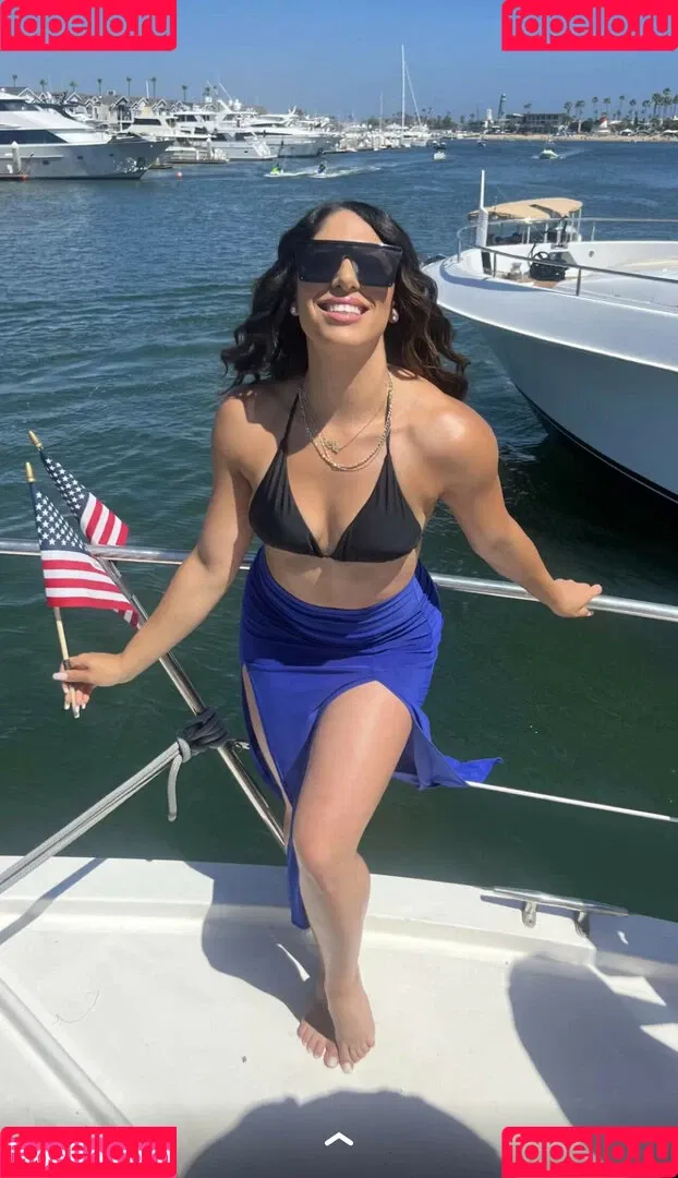 Mary Noura / marynouraa / princessjasmine3 Onlyfans Photo Gallery 