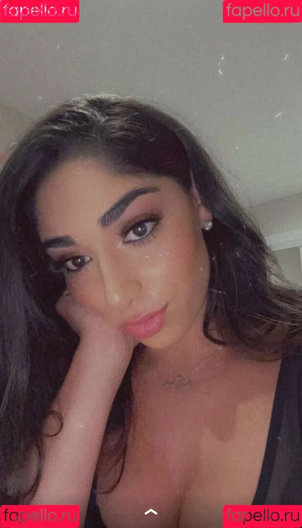 Mary Noura / marynouraa / princessjasmine3 Onlyfans Photo Gallery 