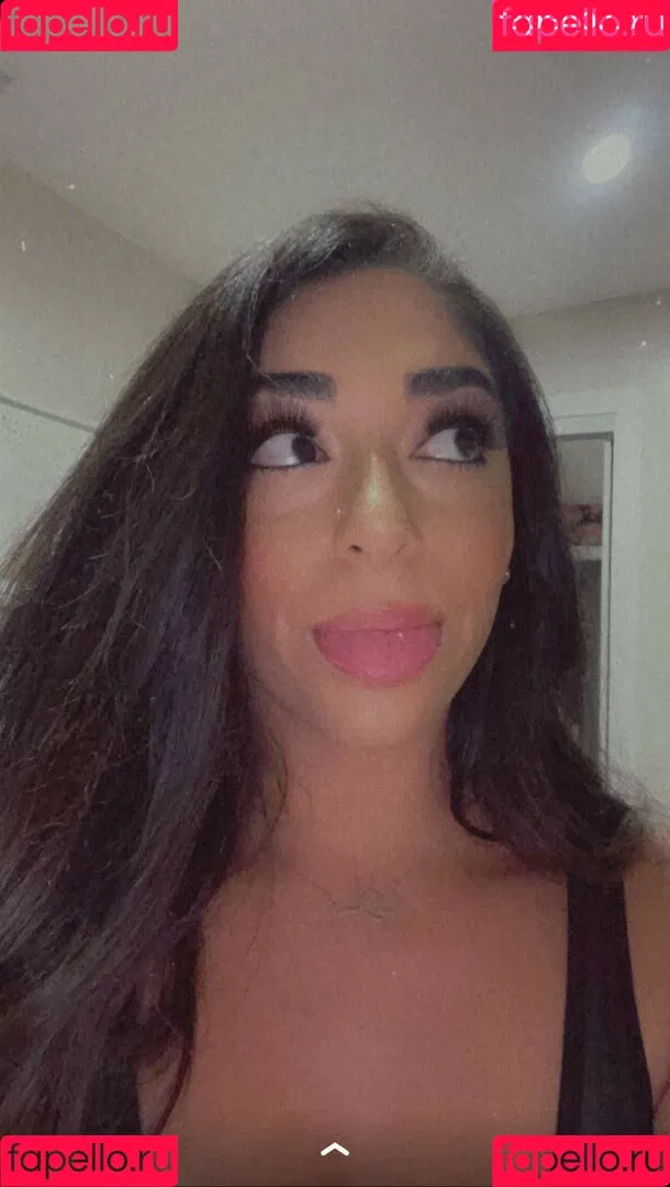 Mary Noura / marynouraa / princessjasmine3 Onlyfans Photo Gallery 