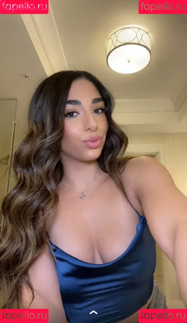 Mary Noura / marynouraa / princessjasmine3 Onlyfans Photo Gallery 