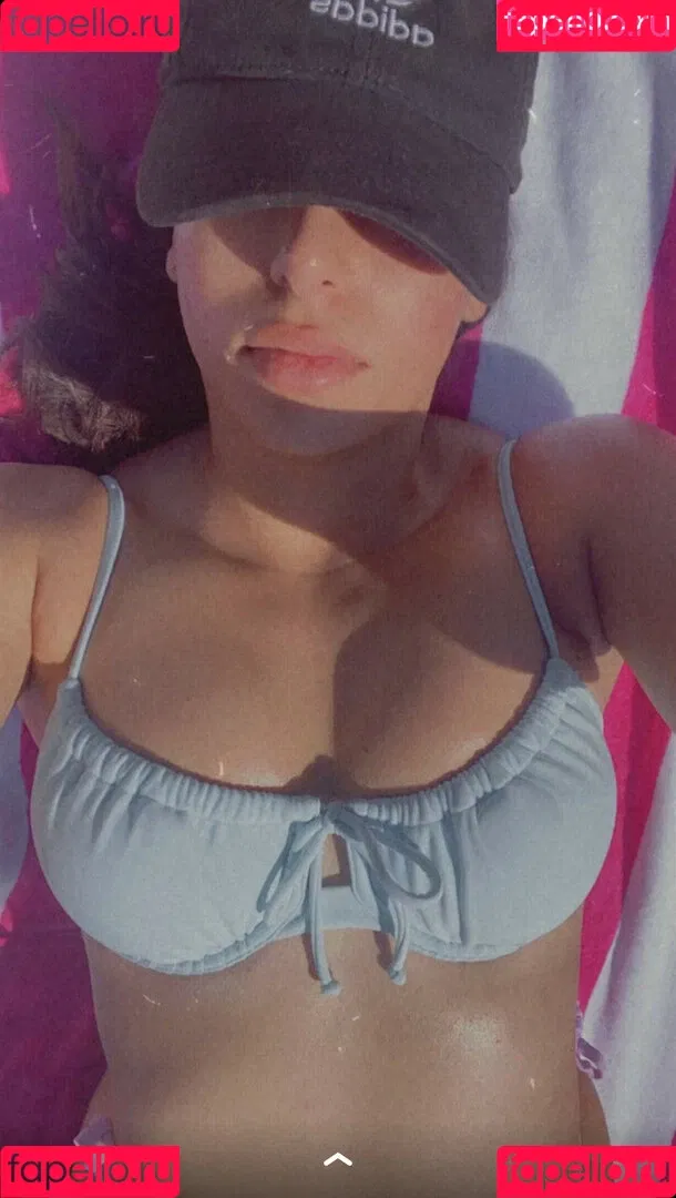 Mary Noura / marynouraa / princessjasmine3 Onlyfans Photo Gallery 