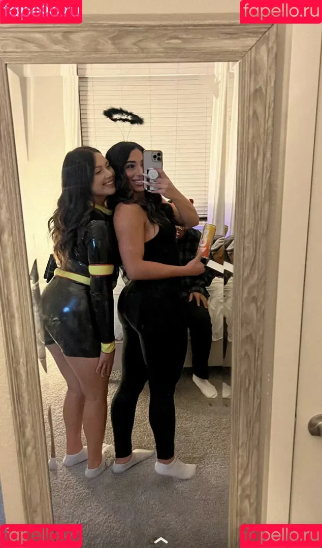 Mary Noura / marynouraa / princessjasmine3 Onlyfans Photo Gallery 