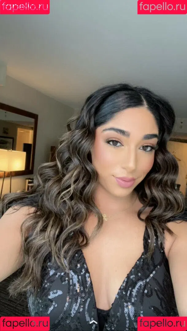 Mary Noura / marynouraa / princessjasmine3 Onlyfans Photo Gallery 