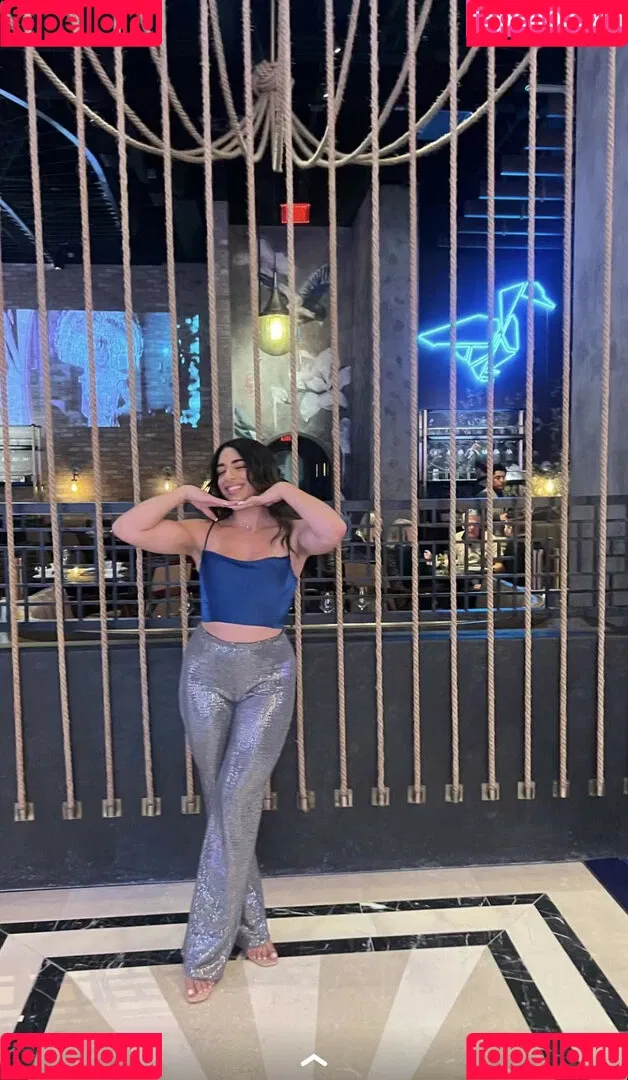 Mary Noura / marynouraa / princessjasmine3 Onlyfans Photo Gallery 