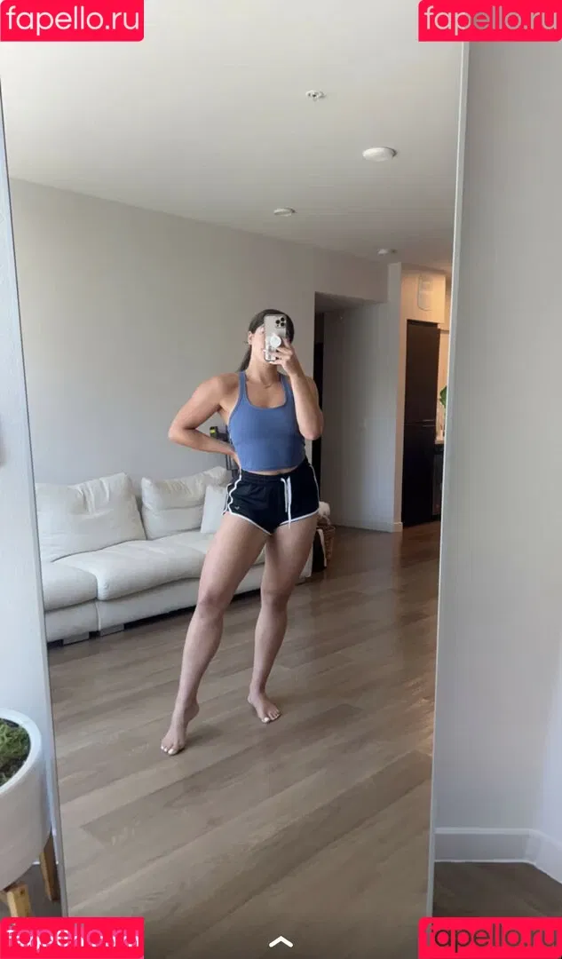 Mary Noura / marynouraa / princessjasmine3 Onlyfans Photo Gallery 