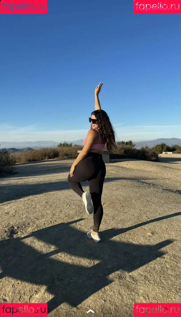Mary Noura / marynouraa / princessjasmine3 Onlyfans Photo Gallery 
