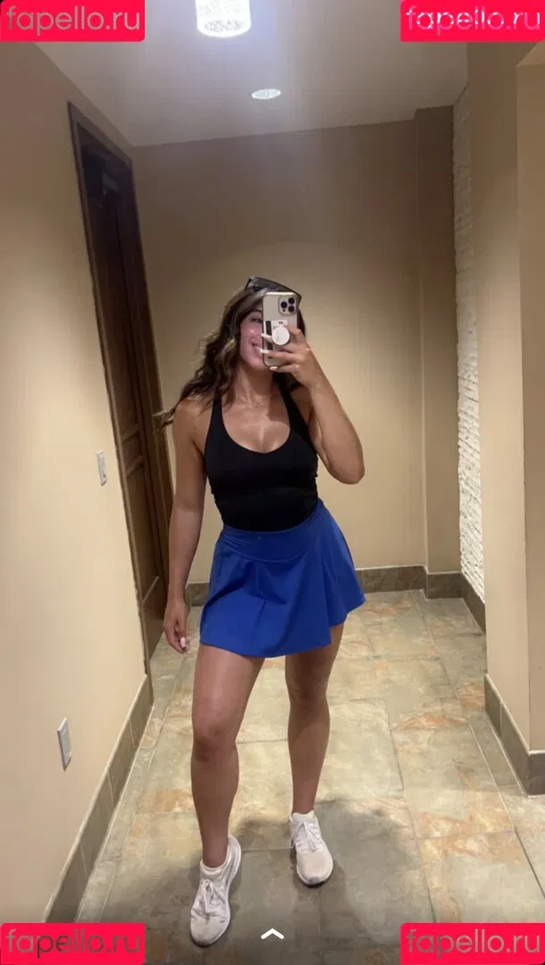 Mary Noura / marynouraa / princessjasmine3 Onlyfans Photo Gallery 