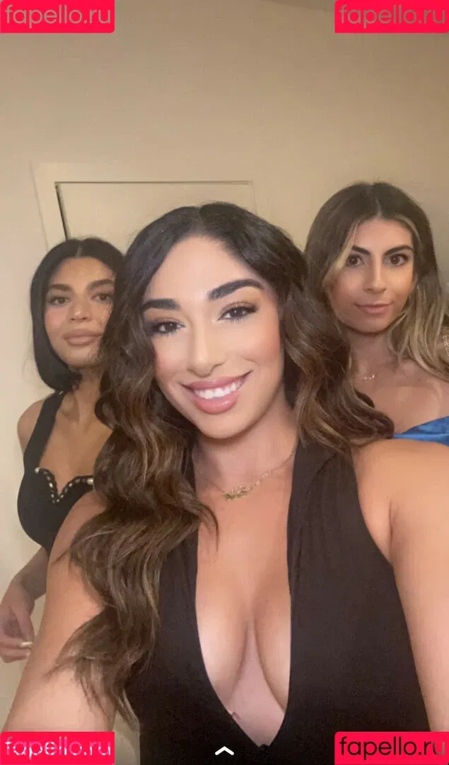 Mary Noura / marynouraa / princessjasmine3 Onlyfans Photo Gallery 