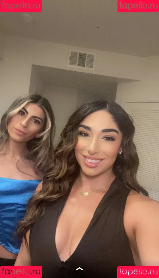 Mary Noura / marynouraa / princessjasmine3 Onlyfans Photo Gallery 