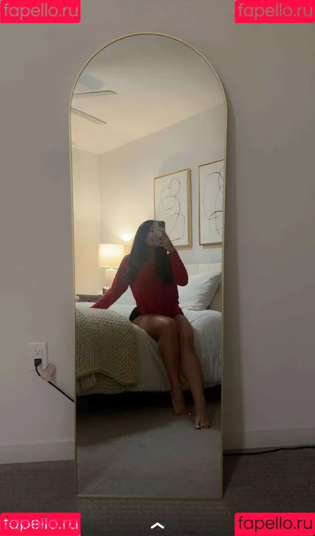Mary Noura / marynouraa / princessjasmine3 Onlyfans Photo Gallery 