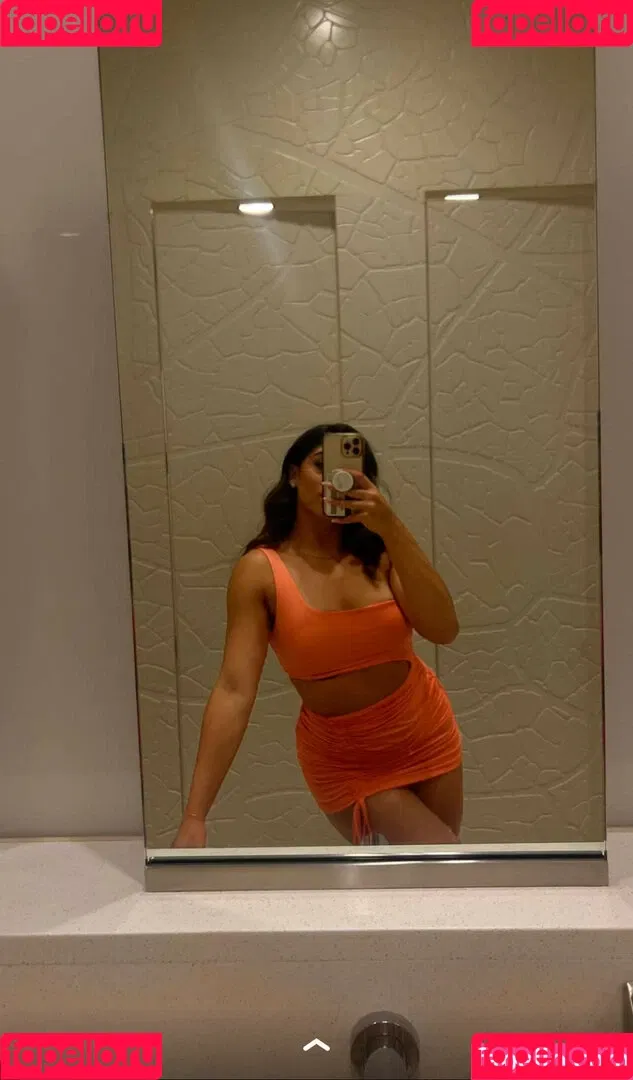 Mary Noura / marynouraa / princessjasmine3 Onlyfans Photo Gallery 
