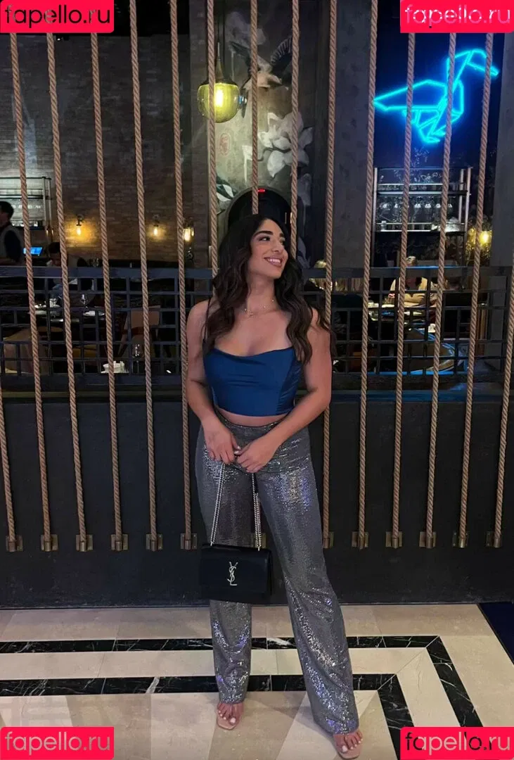 Mary Noura / marynouraa / princessjasmine3 Onlyfans Photo Gallery 